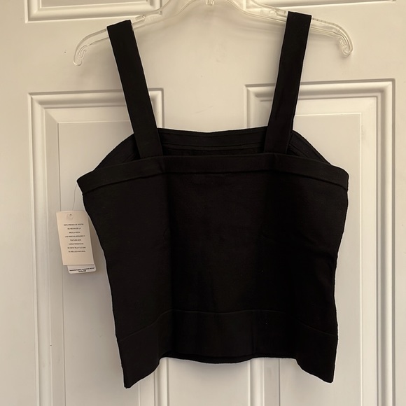 Ladies Summer Knit Top by Bandolino in Black size M. - Picture 8 of 8